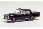 MB 200 Heckflosse, Taxi schwarz