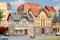 Wohnhuser Bahnhofstrae 2/4