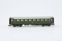 Personenwagen C4 Sa 07 mit Beleuchtung, DB Ep.III