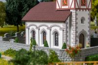 Dorfkirche mit Kirchhof