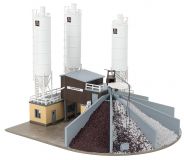 Betonmischwerk mit Kies-Verladung