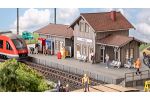 F.Themenwelt Bahnsteig