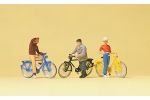 Stehende Radfahrer am Bahnbe