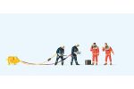 Feuerwehrmnner in moderner Einsatzkleidung