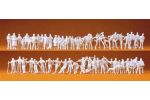 Im Winter. 65 umbemalte Figuren