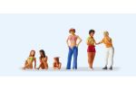 Frauen am Campingplatz