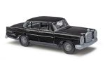 Mercedes 220 schwarz