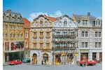 Winkel-Stadthaus mit Malerger