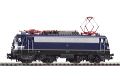 E-Lok E10 477 mit Warnstreife