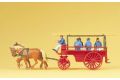 Mannschafts- und Gertewagen.