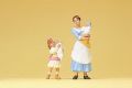Kindermdchen mit Kindern