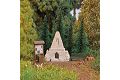 Obelisk im Wald H0