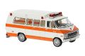 Dodge B 200 Ambulance, weiss/rot