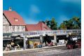Bahnsteig mit Kiosk